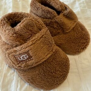 UGG Bixbee Bootie - Chestnut Brown NWOT